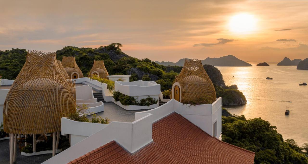 Hotel Perle D'Orient Cat Ba - Mgallery Chan Chau Εξωτερικό φωτογραφία View from the hotel