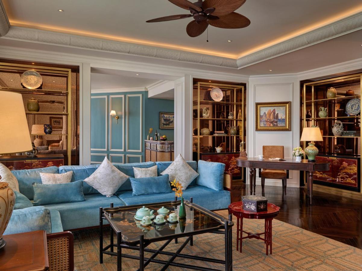 Hotel Perle D'Orient Cat Ba - Mgallery Chan Chau Εξωτερικό φωτογραφία The living room of a suite at the Mandarin Oriental, Bangkok